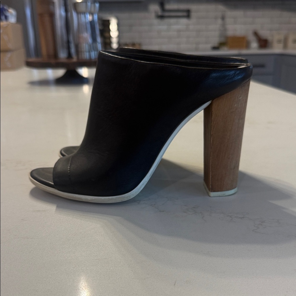 Vince Black Leather Open-Toe Mule with Wood Block Heel and White Trim